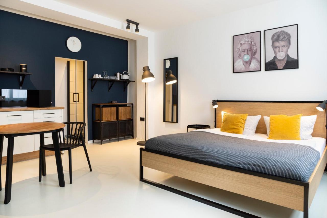 Modernes Studio Im Herzen Pirnas Екстериор снимка